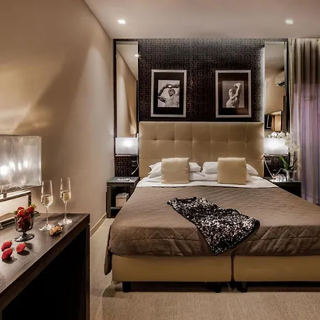 Liefdeshotel Toy *